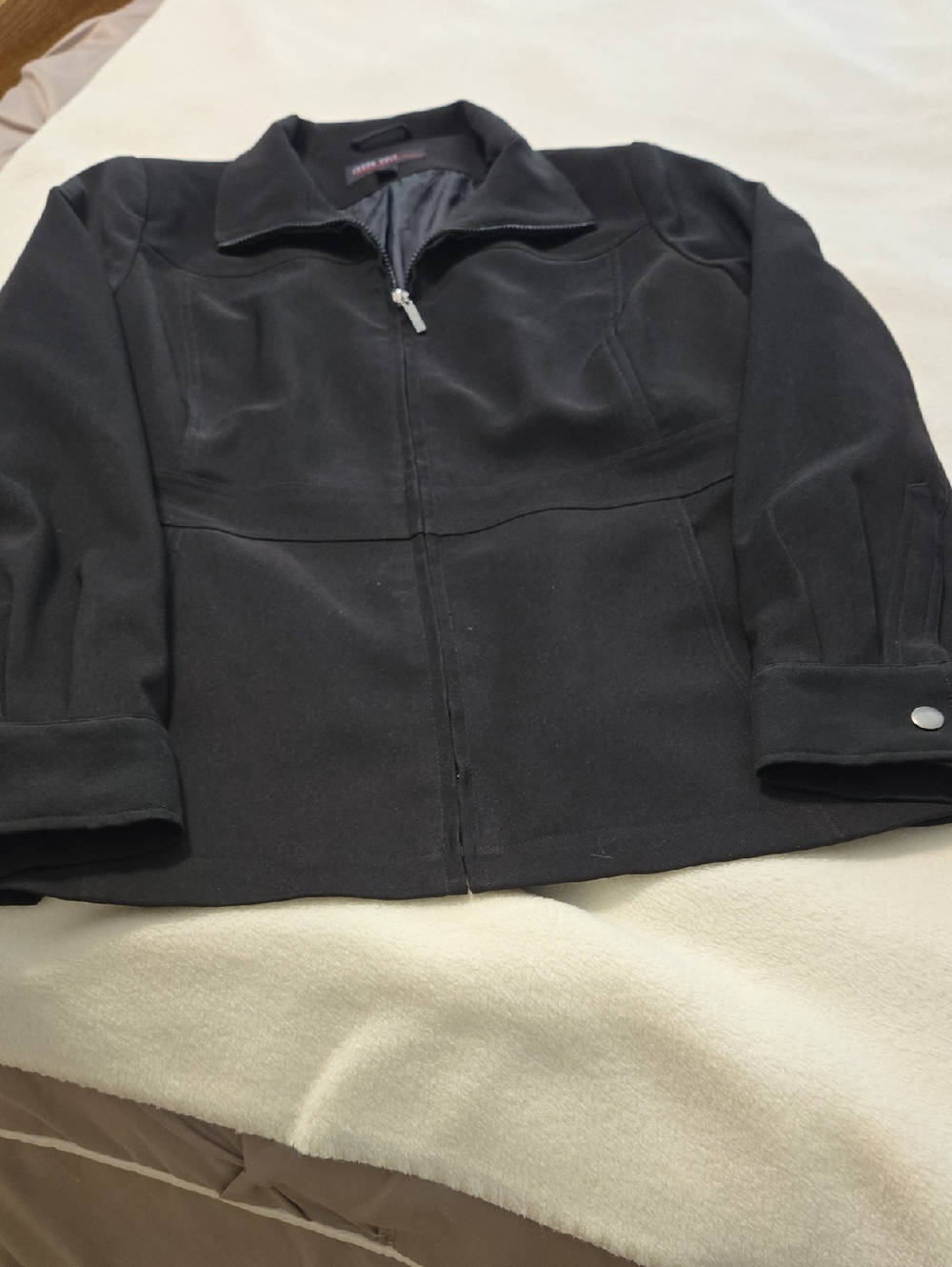 Women's Black Lightweight Zip-Front Shirt Jacket
